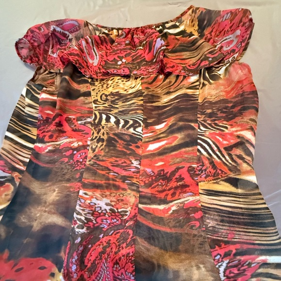 Etcetera by Carlisle Red Animal Ruffle 100% Silk Top Size 10/Medium MSRP $255 - Picture 2 of 10